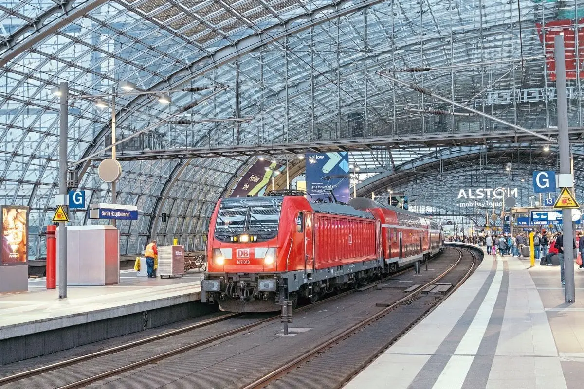 Paris berlin train de nuit : Votre guide pour un voyage écologique et magique